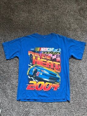 Vintage NASCAR Blue 'Feel The Heat' 2004 Racing Graphic Tee